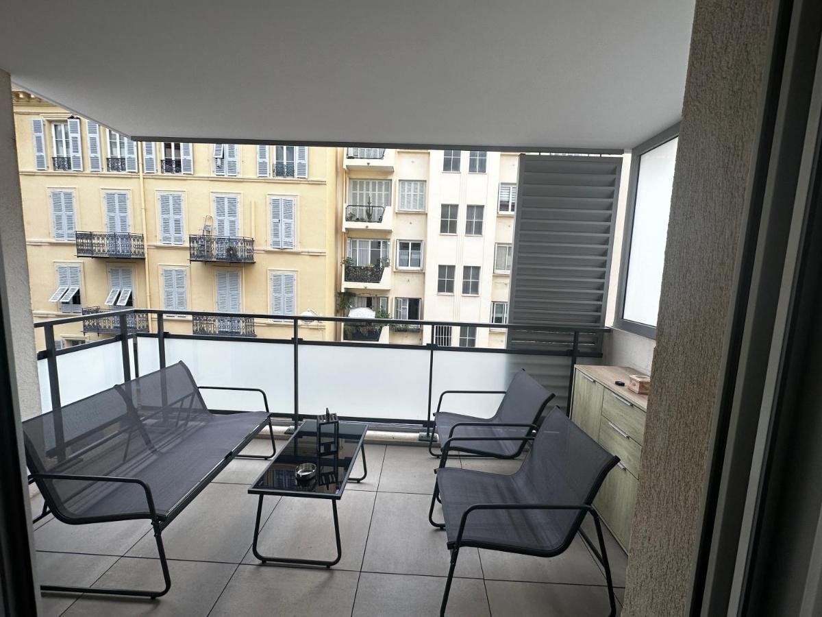 Superbe Appartement Terrasse 2P A 5 Min A Pied Du Vieux Nice, Du Port Et Du Tram Kültér fotó